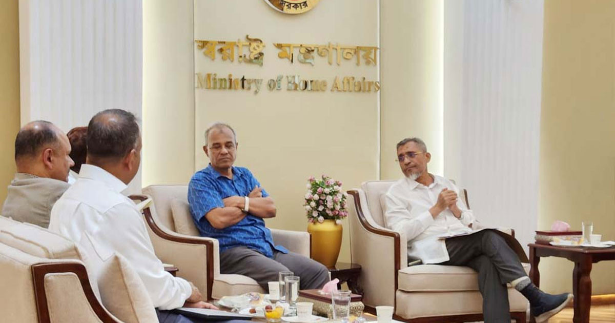 শিগগির দেশে ফিরছেন তারেক রহমান: লুৎফুজ্জামান বাবর