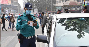 রাজধানীতে ট্রাফিক আইন ভাঙায় ১৬৯৬ মামলা