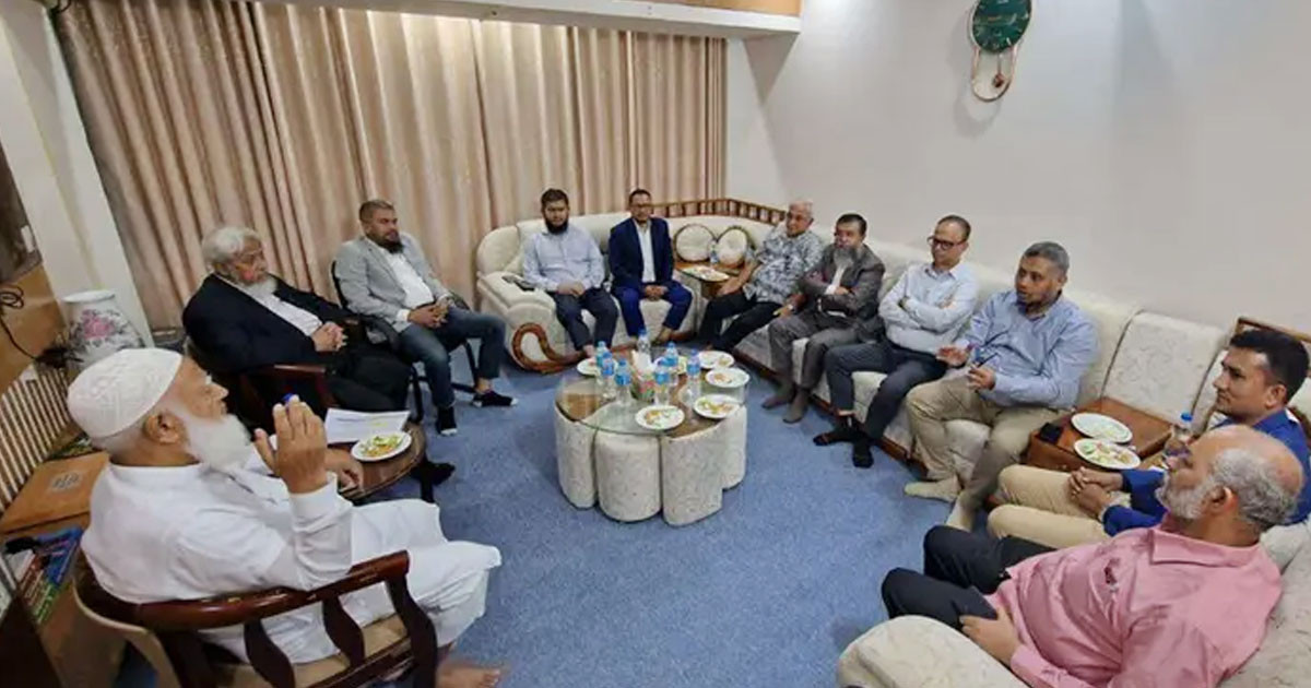 জামায়াত আমিরের সঙ্গে ব্যবসায়ী সংগঠনের নেতাদের সাক্ষাৎ