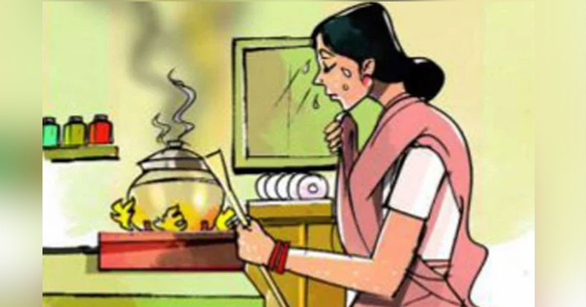 অর্থনীতিতে নারীর অদৃশ্য ঘাম