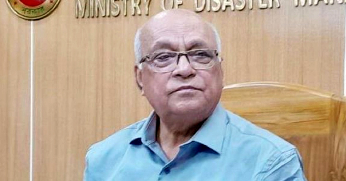 দুর্যোগের আগে সবার কাছে সতর্কবার্তা পৌঁছাতে কাজ করছে সরকার: উপদেষ্টা