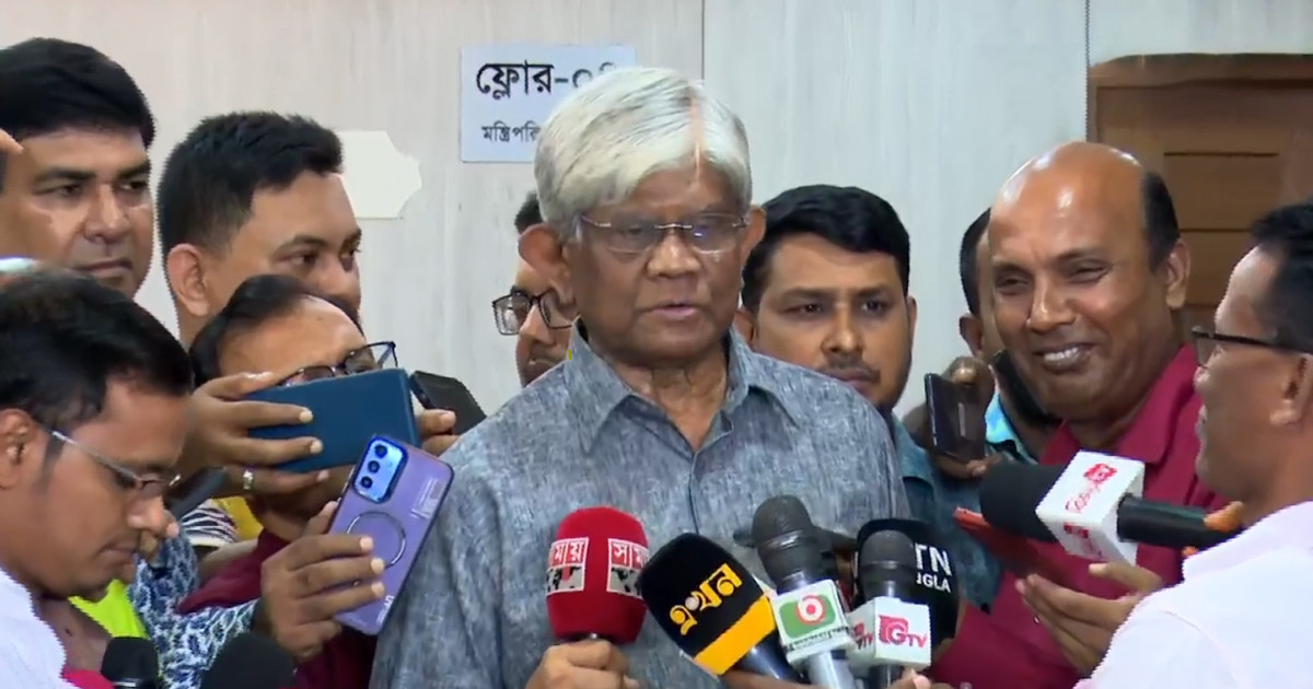 ব্যক্তি বিবেচনায় এলএনজি কেনা হচ্ছে না, পিটার হাসের কোম্পানি প্রসঙ্গে অর্থ উপদেষ্টা