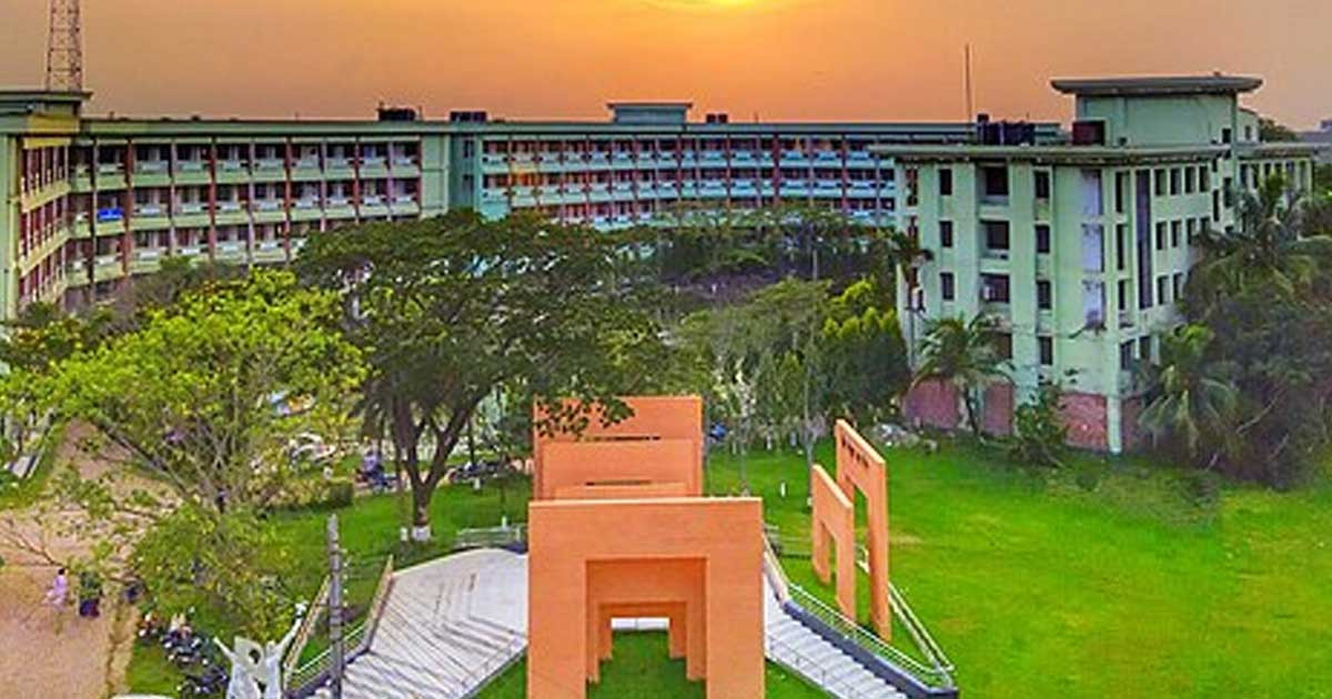 নজরুল বিশ্ববিদ্যালয়ে শিক্ষকসহ ৩৯ কর্মকর্তাকে শোকজ