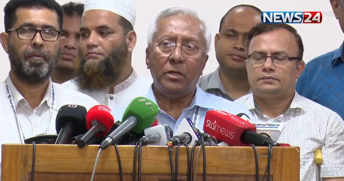প্রবাসীরা কীভাবে ভোট দেবেন, জানালেন ইসি সচিব