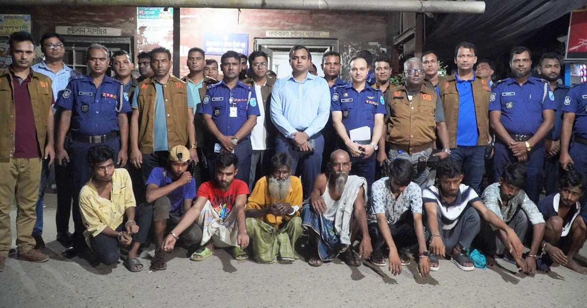 রেলস্টেশনের ২৭ মাদকসেবী আটক