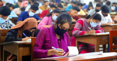 ৪৭তম বিসিএস প্রিলিমিনারি শুরু, বাড়তি সুবিধা পাচ্ছেন প্রতিবন্ধী পরীক্ষার্থীরা