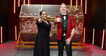 আমিরাতে বাংলাদেশি শ্রমিকের ভাগ্য বদল, জিতলেন ১৭ লাখ টাকা