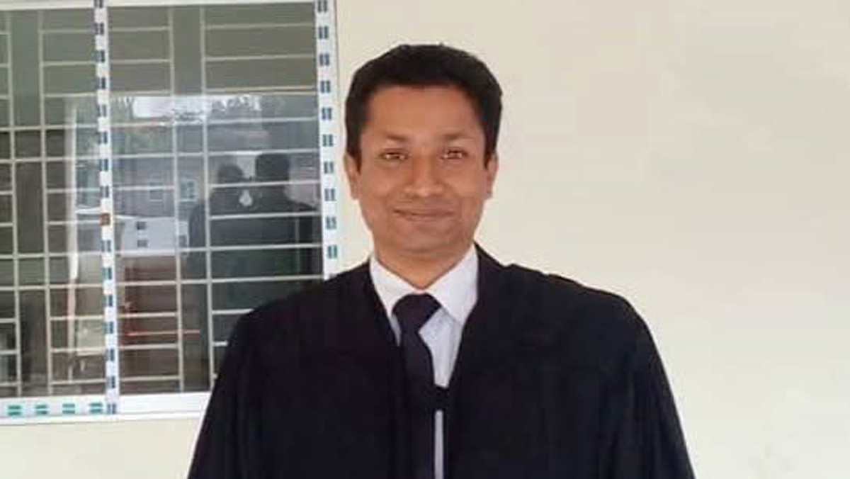 ‘শরীরে রোগ, মৃত্যু অনিবার্য’ লিখে আইনজীবীর আত্মহত্যা