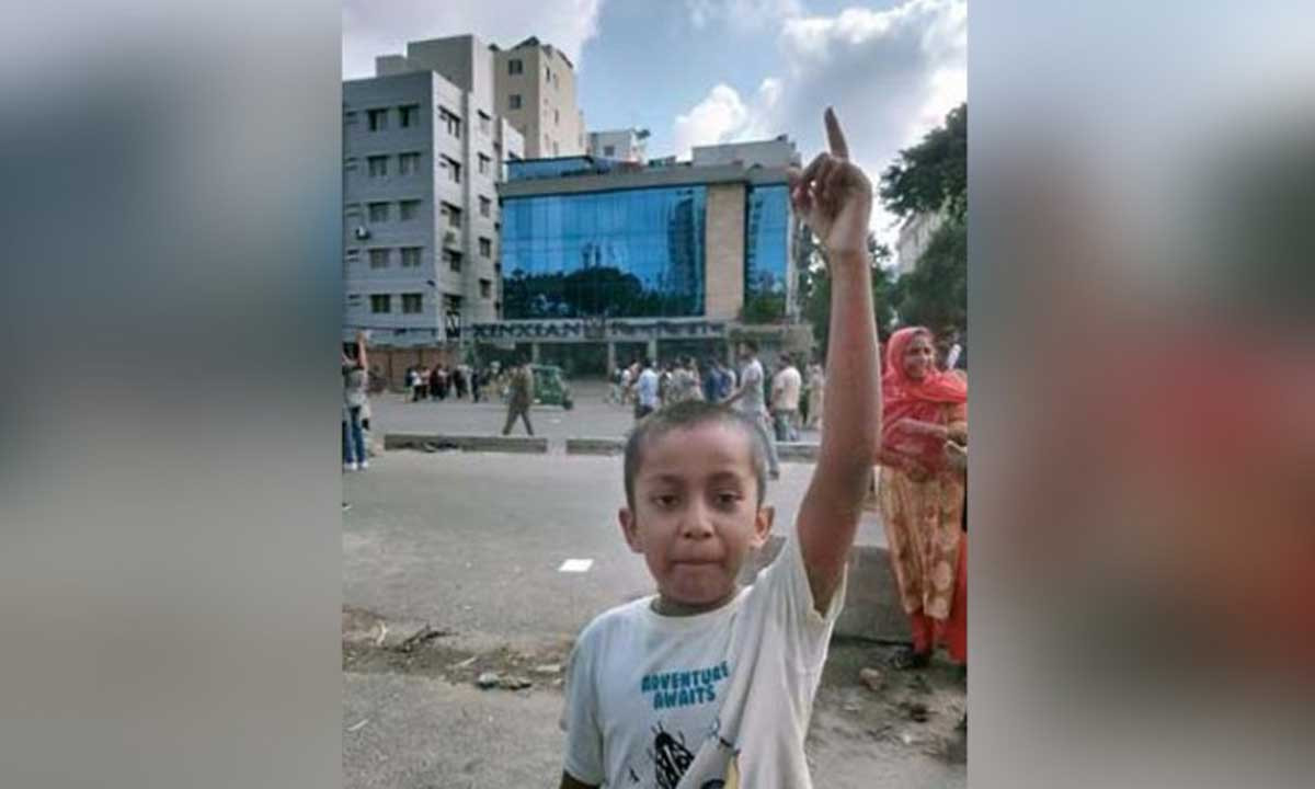 ‘বাবা বাবা’ বলে নিথর হয়ে যায় ৬ বছরের জাবির