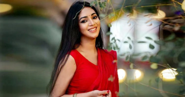 ‘ভুল থেকে শিক্ষা নিয়েছি, বুকে ব্যথা লুকিয়ে মুখে হাসি রেখেছি’