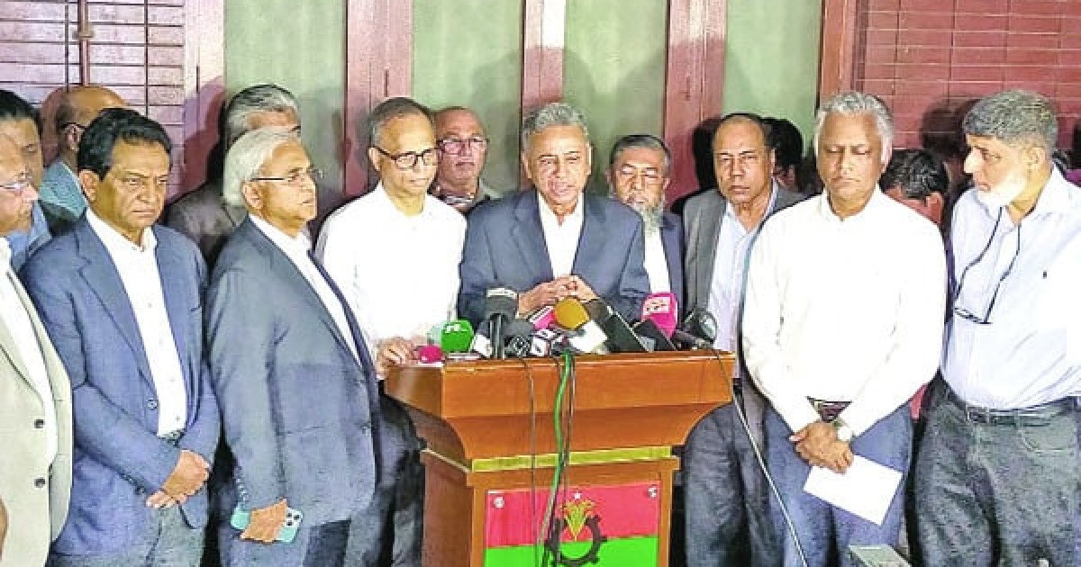 নির্বাচনের অপেক্ষায় বিনিয়োগকারীরা