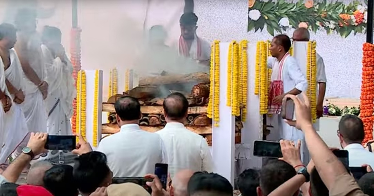 শেষকৃত্যেও ইতিহাস রচনা করে গেলেন জুবিন