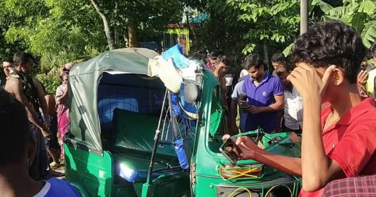 সুনামগঞ্জে পিকআপ-সিএনজি সংঘর্ষে নিহত ৩