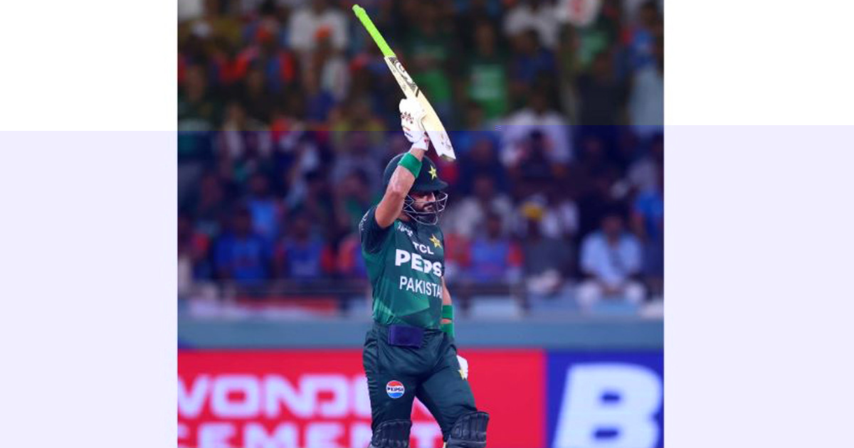 একের পর এক উইকেট হারিয়ে চাপে পাকিস্তান