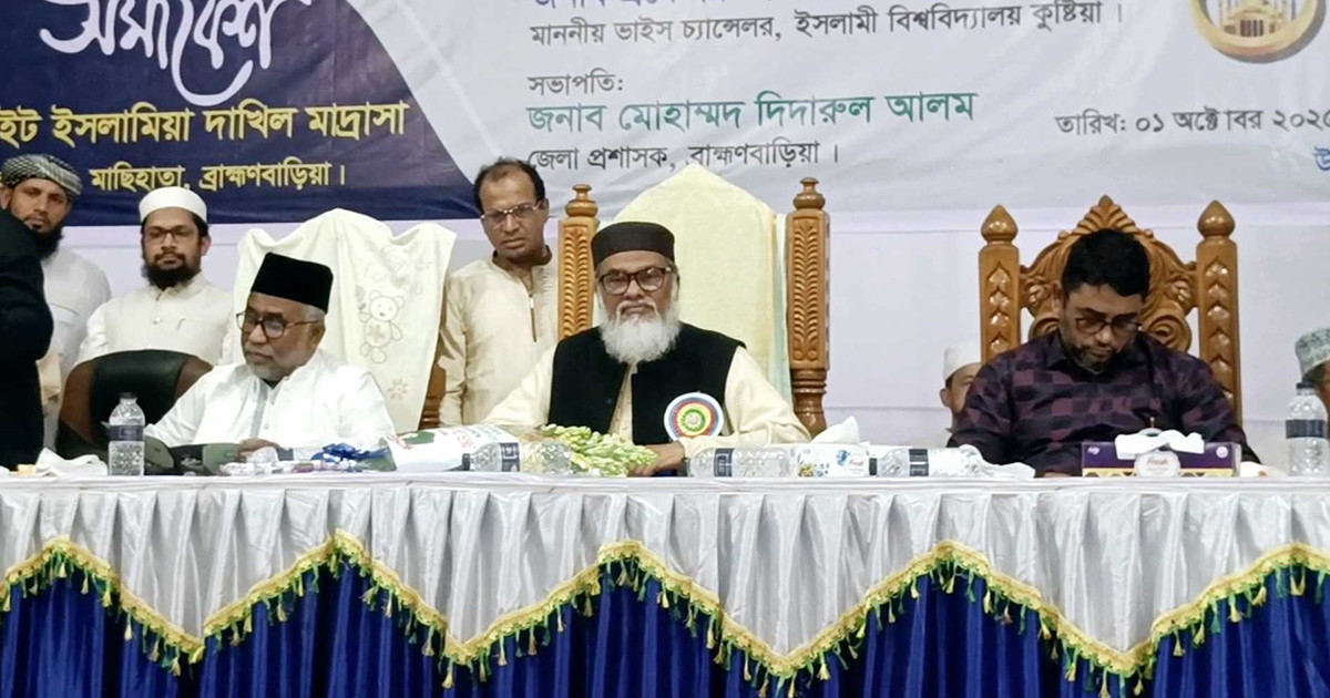 ভারতে প্রধান উপদেষ্টাকে অসুর রূপে উপস্থাপন নিন্দনীয়: ধর্ম উপদেষ্টা