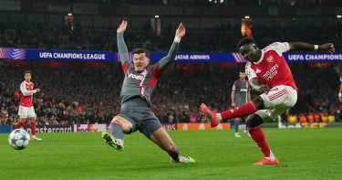 ব্রাজিলিয়ান ও ইংলিশ তারকার গোলে অলিম্পিয়াকসকে হারালো আর্সেনাল