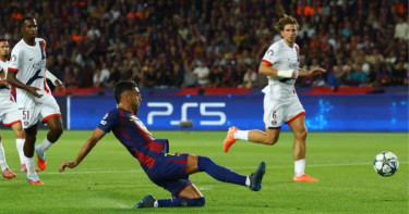 রামোসের শেষ মুহূর্তের গোলে পিএসজির বার্সা জয়