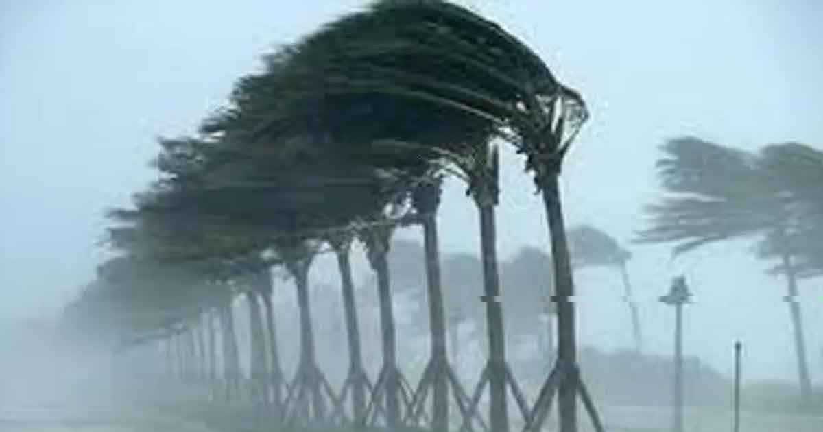 রাতে ১৭ জেলায় ৬০ কিমি বেগে ঝড়ের আভাস