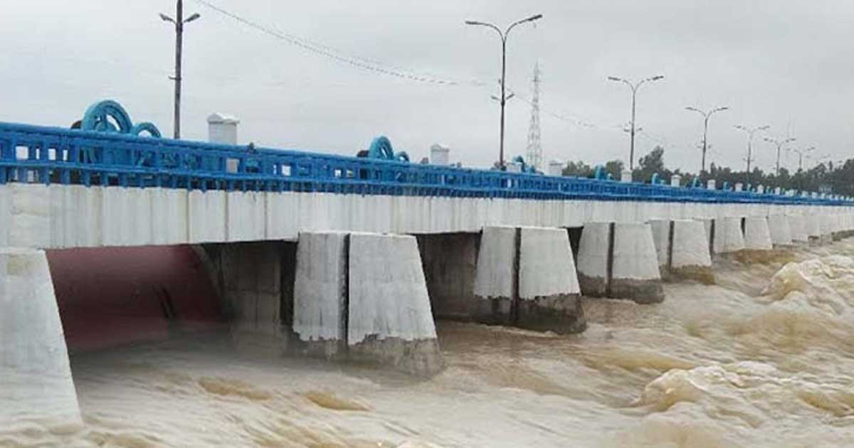 তিস্তার পাড়ে রেড অ্যালার্ট