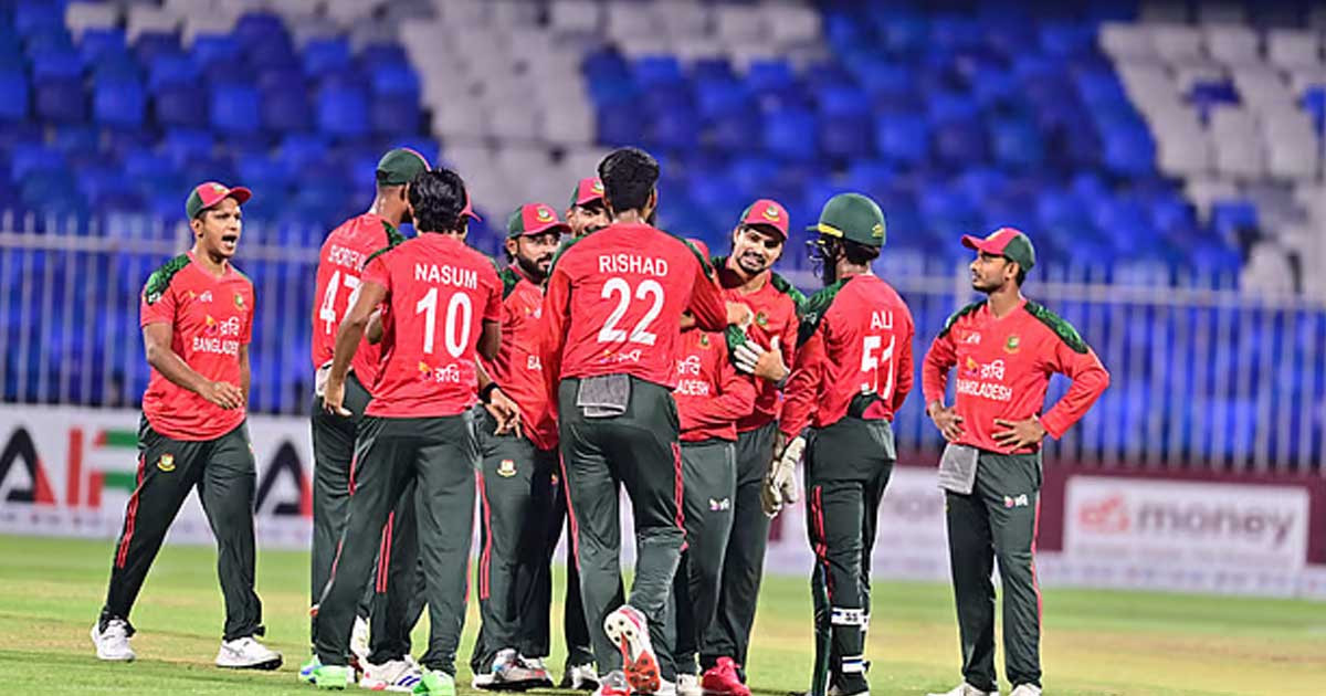 হোয়াইটওয়াশের মিশনে বাংলাদেশের লক্ষ্য ১৪৪ রান