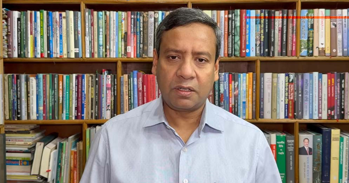 জ্বলন্ত চিতায় ক্ষমতার দম্ভের সমাপ্তি