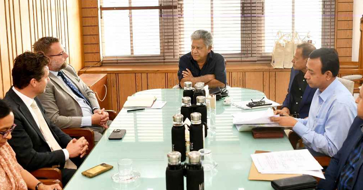 নৌপরিবহন উপদেষ্টার সঙ্গে ডেনমার্কের রাষ্ট্রদূতের সৌজন্য সাক্ষাৎ