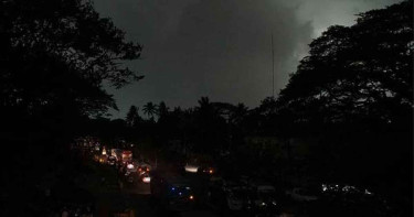 আঁধারে ডুববে আকাশ, ৭ অঞ্চলে শক্তিশালী ঝড়ের আভাস