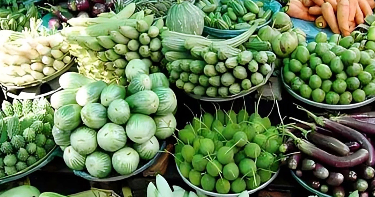 হাতবদলে সবজির দাম ৪ গুণ