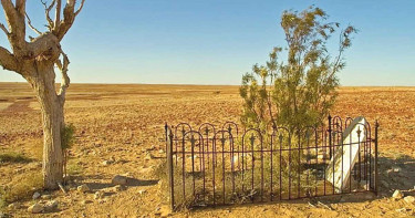 জুমার দিন মারা গেলে কি কবরের আজাব মাফ হয়?