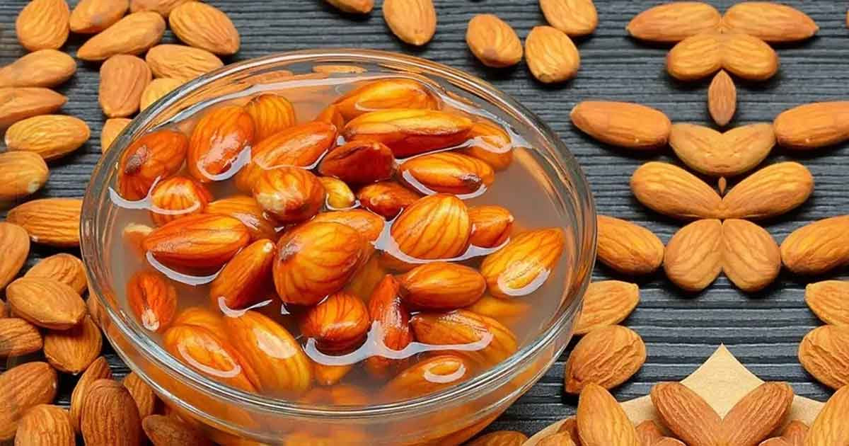সকালে ঘুম থেকে উঠে খালি পেটে বাদাম খেলে যা হয়