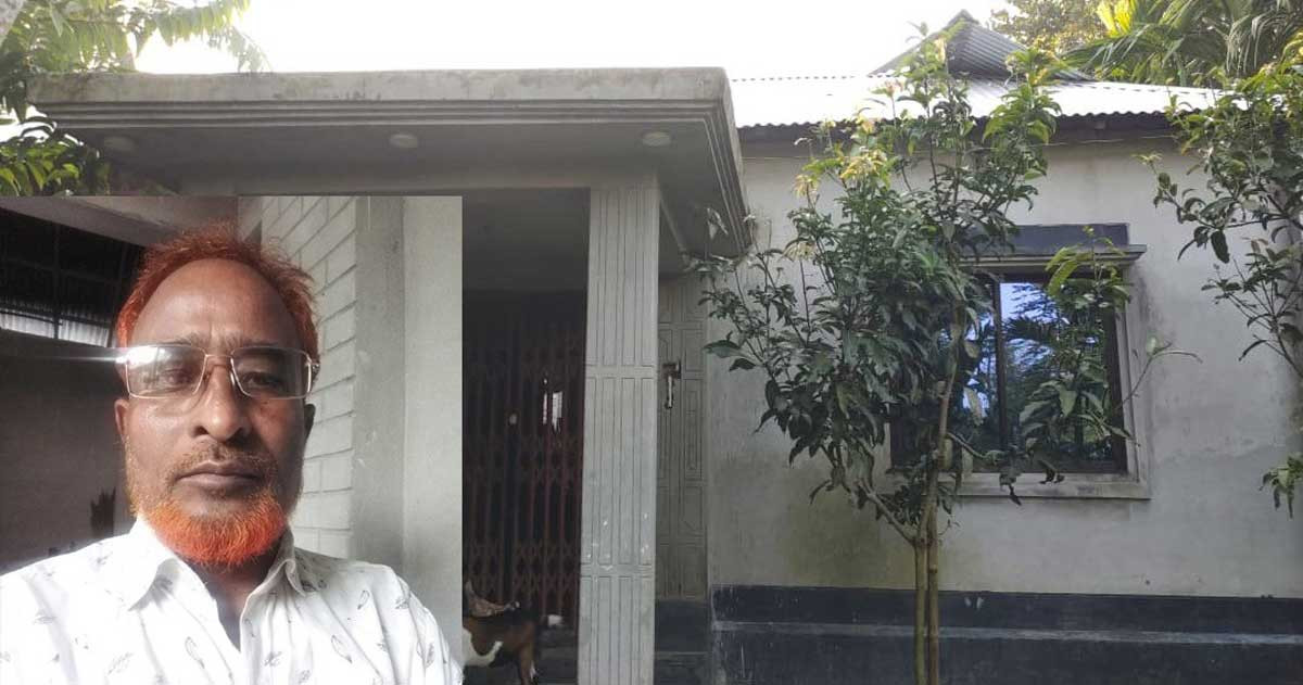 প্রধান শিক্ষকের কাণ্ড: ছাত্রীকে বিয়ে ছাড়াই ২ বছর ধরে ‘বসবাস’!