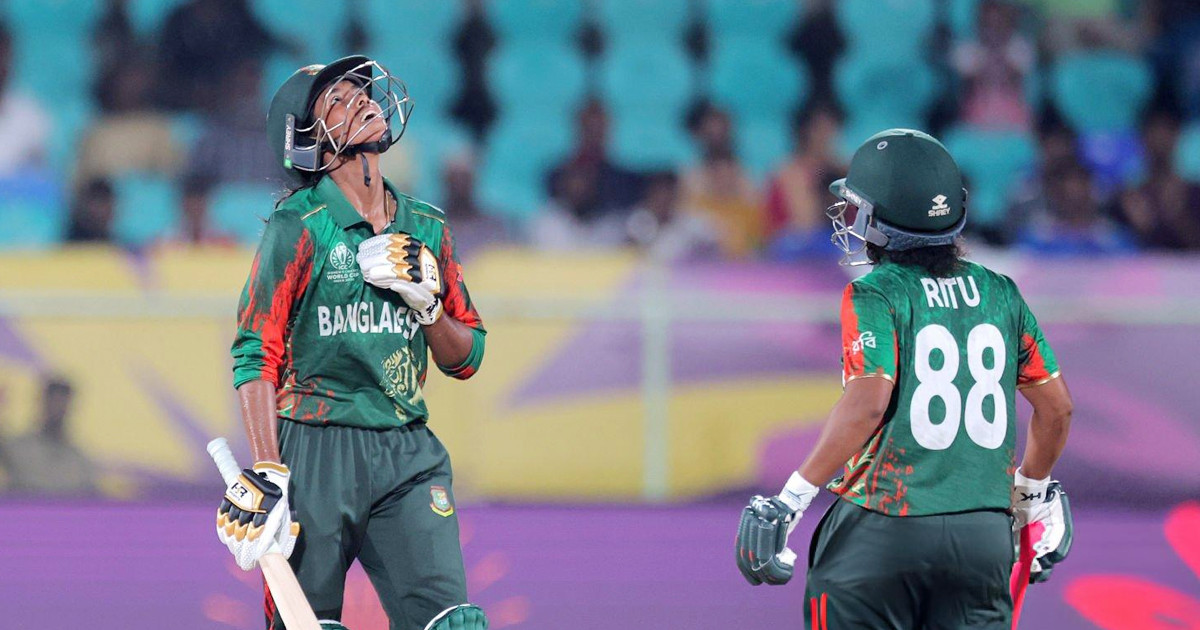 স্বর্ণার দ্রুততম ফিফটির কীর্তি, রেকর্ড সংগ্রহ বাংলাদেশের