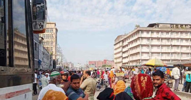 ঢাকা-ময়মনসিংহ মহাসড়কে বাস চলাচল স্বাভাবিক