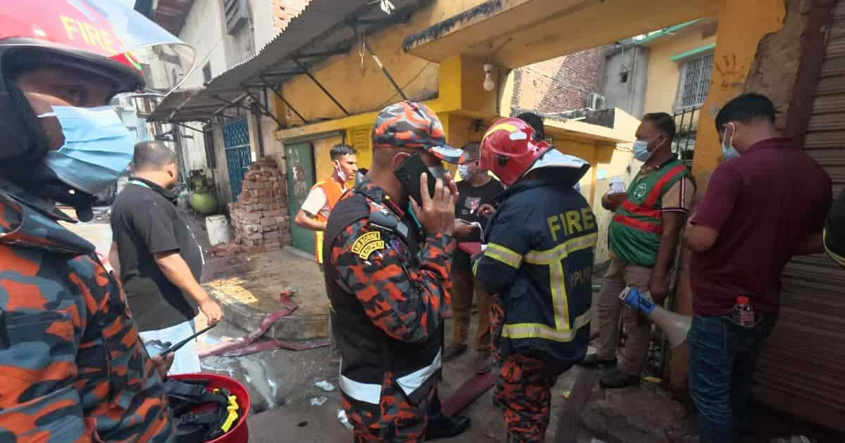 মিরপুরে কেমিক্যাল গোডাউনের আগুনে দগ্ধ হয়ে নিহত ৫