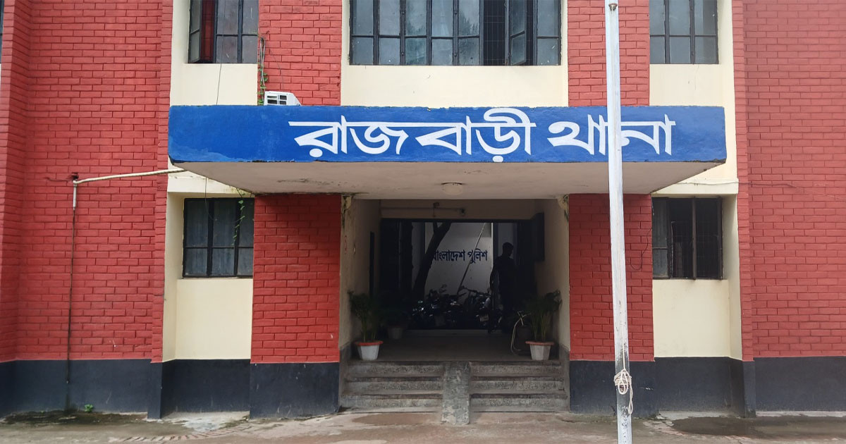 রাস্তা পারাপারের সময় মাইক্রোবাসের চাপায় পথচারীর মৃত্যু
