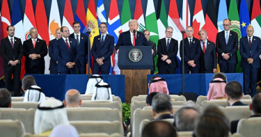 ‘বারবার যুদ্ধে উসকানিদাতা ট্রাম্প শান্তির মানুষ হতে পারেন না’