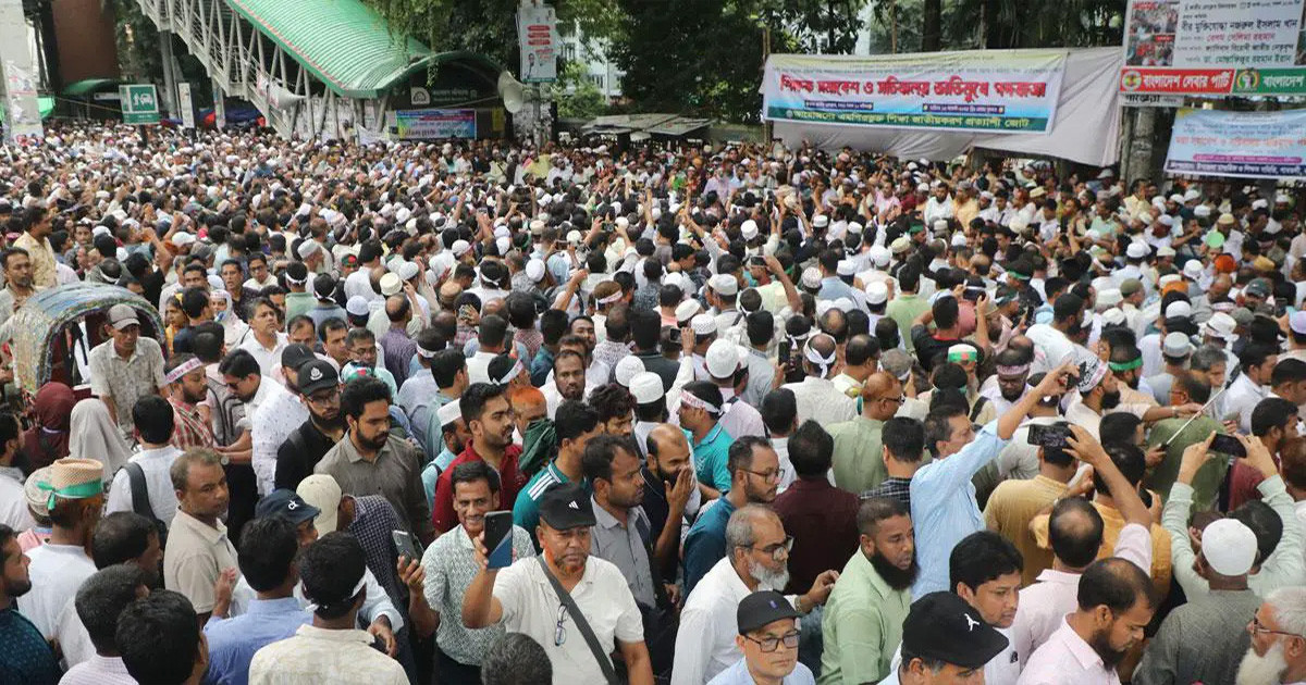 আজ শাহবাগ অবরোধে নামছেন এমপিওভুক্ত শিক্ষকরা