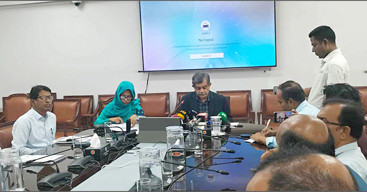 শিক্ষকদের বাড়ি ভাড়া বৃদ্ধি নিয়ে নতুন তথ্য দিলেন শিক্ষা উপদেষ্টা