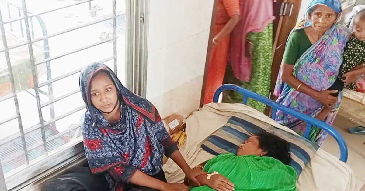 ঝিনাইদহের ছোট ভাইয়ের বউ ও শাশুড়িকে মারধর
