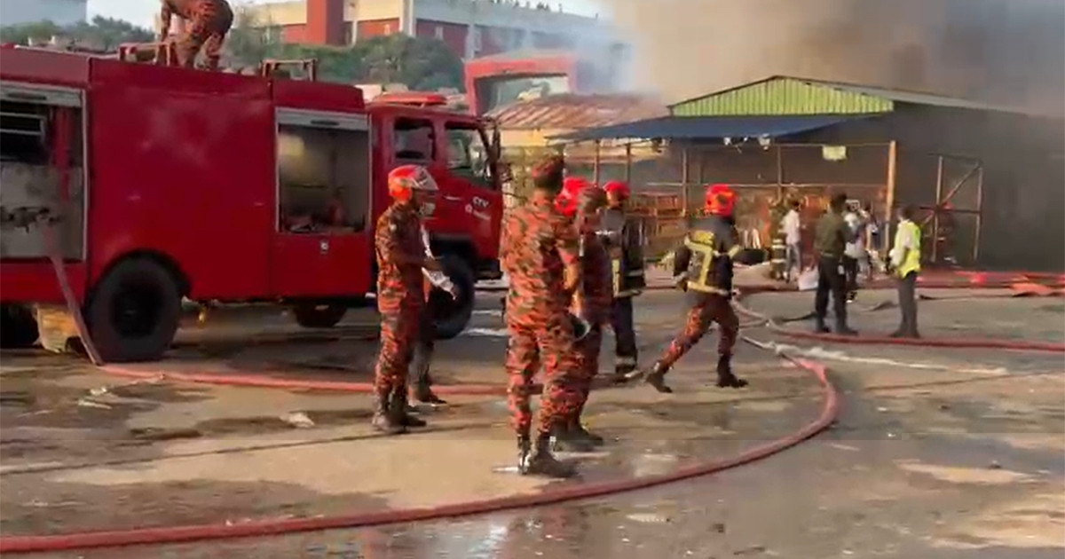 কারও গন্তব্য দুবাই, কারও কাতার—আজ না গেলে শেষ ভিসার মেয়াদ