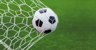 আজ সারা দিন-রাত দম ফেলার ফুরসতই পাবেন না খেলাপ্রেমীরা