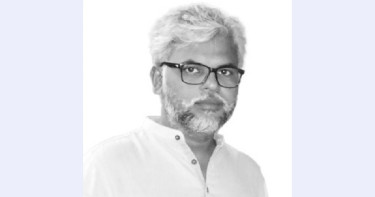 রাজনৈতিক আকাশে অনিশ্চয়তার কালো মেঘ