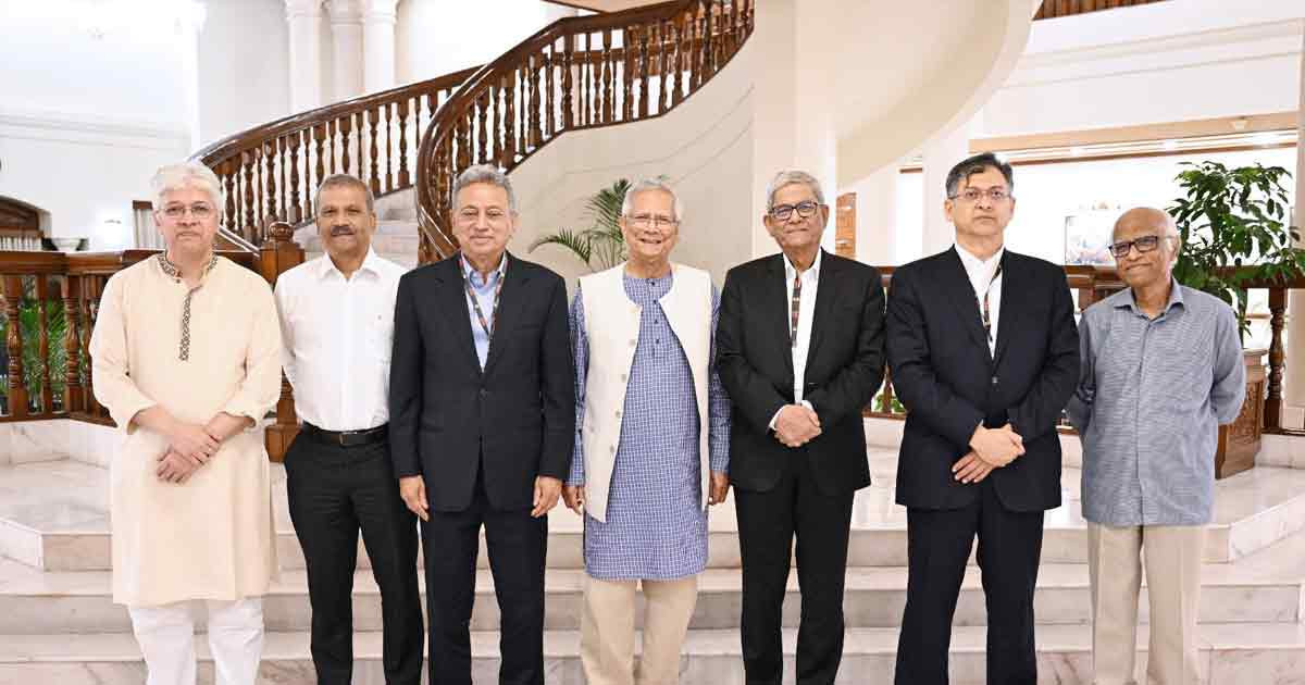প্রধান উপদেষ্টার সঙ্গে বিএনপি নেতাদের বৈঠক, নির্বাচন প্রস্তুতি নিয়ে আলোচনা