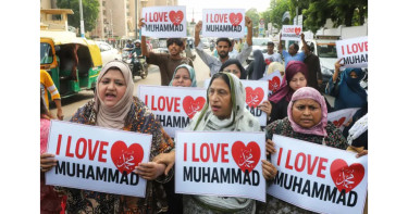‘আমি মুহাম্মদকে ভালোবাসি’ বলায় ভারতে মুসলিমদের বিরুদ্ধে দমন-পীড়নের অভিযোগ