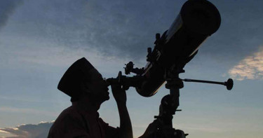 নতুন আরবি মাসের চাঁদ দেখা যাবে কি না, জানা যাবে আজ