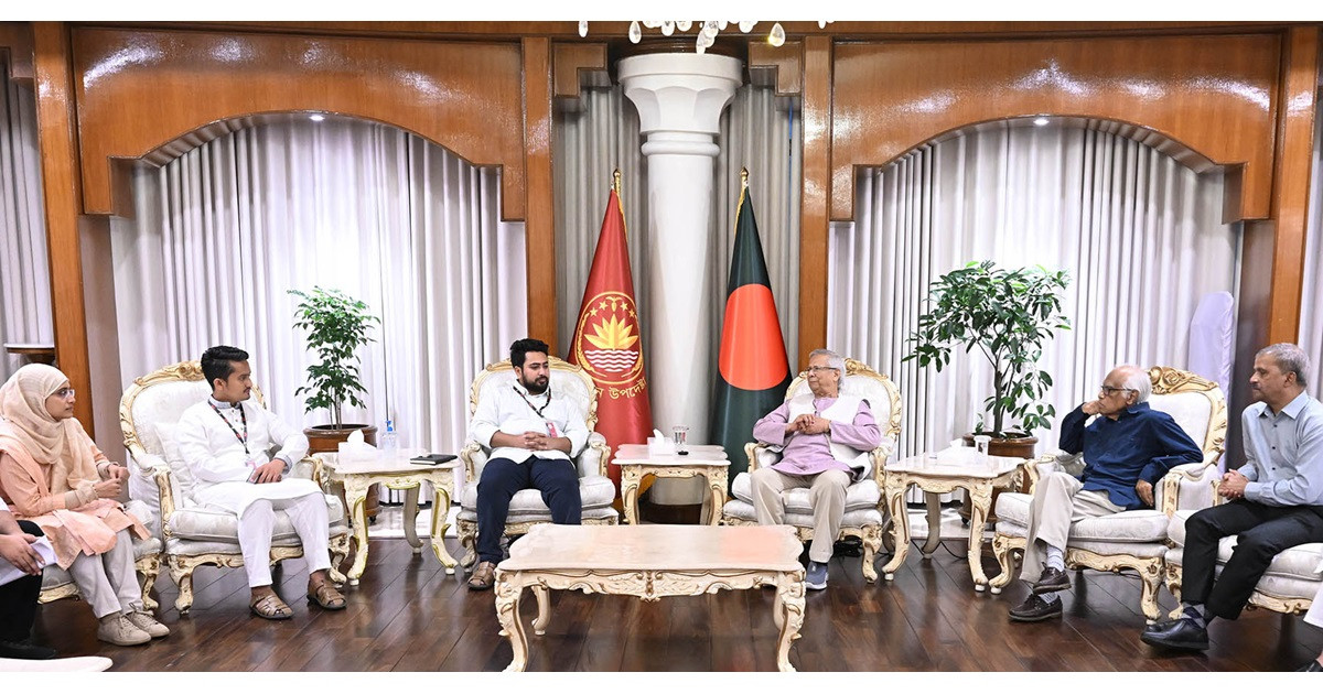গণভোটের আগে তত্ত্বাবধায়ক সরকারের সুযোগ নেই: এনসিপির আহ্বায়ক
