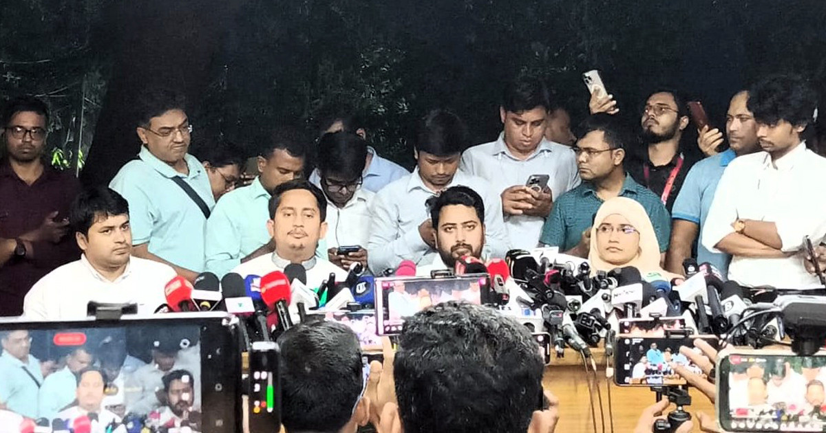 শাপলা প্রতীক ছাড়া নির্বাচনে যাবে না এনসিপি: নাহিদ ইসলাম