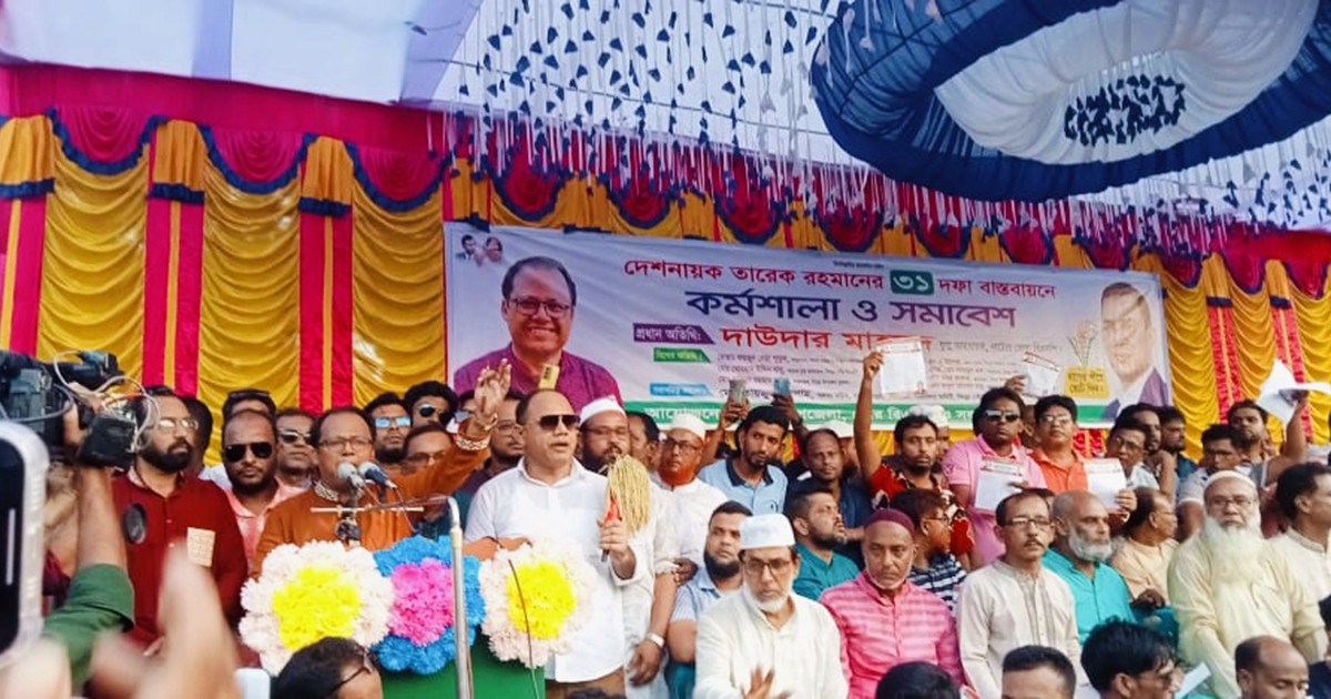 ‘১৫ মামলা খেয়েছি, মার খেয়েছি তবুও দল ছাড়িনি’
