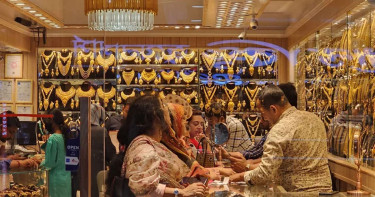 কেন কমছে স্বর্ণের দাম?