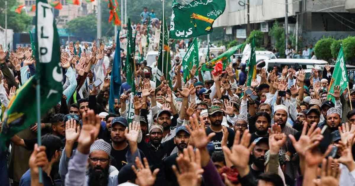 এক রাজনৈতিক দলকে নিষিদ্ধ করল পাকিস্তান
